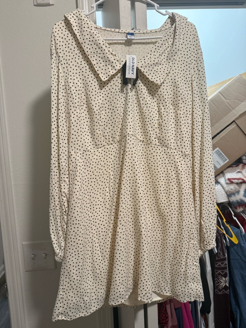 Old Navy Cream and Black Polka Dot Mini Dress